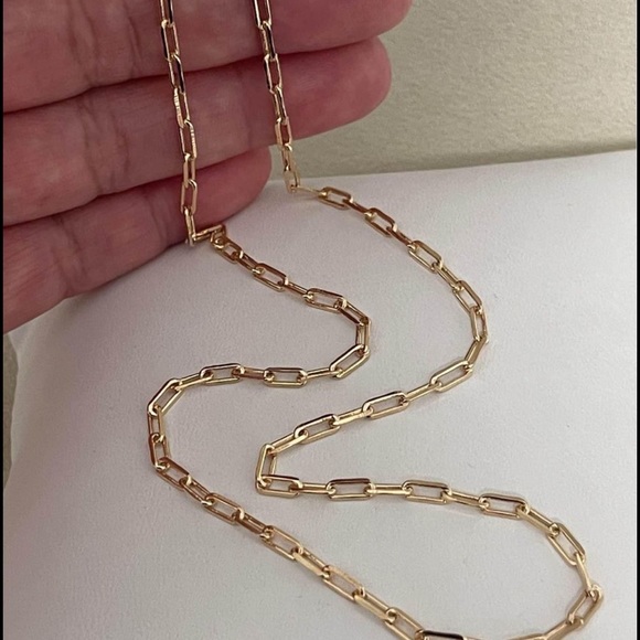 18k Gold Filled Paperclip Necklace 18” or 16” Long ✨ - Picture 9 of 9